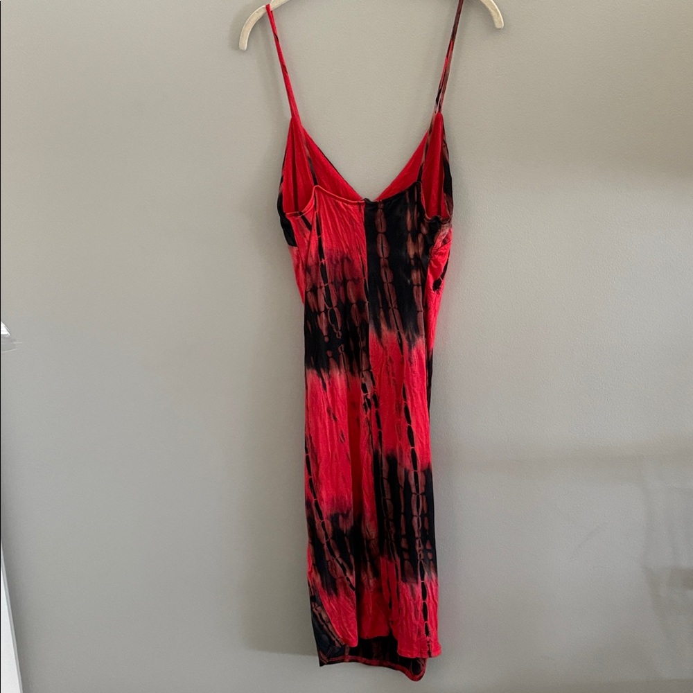 Fashion Nova Red and Black Tie-Dye Midi Dress - Picture 4 of 4